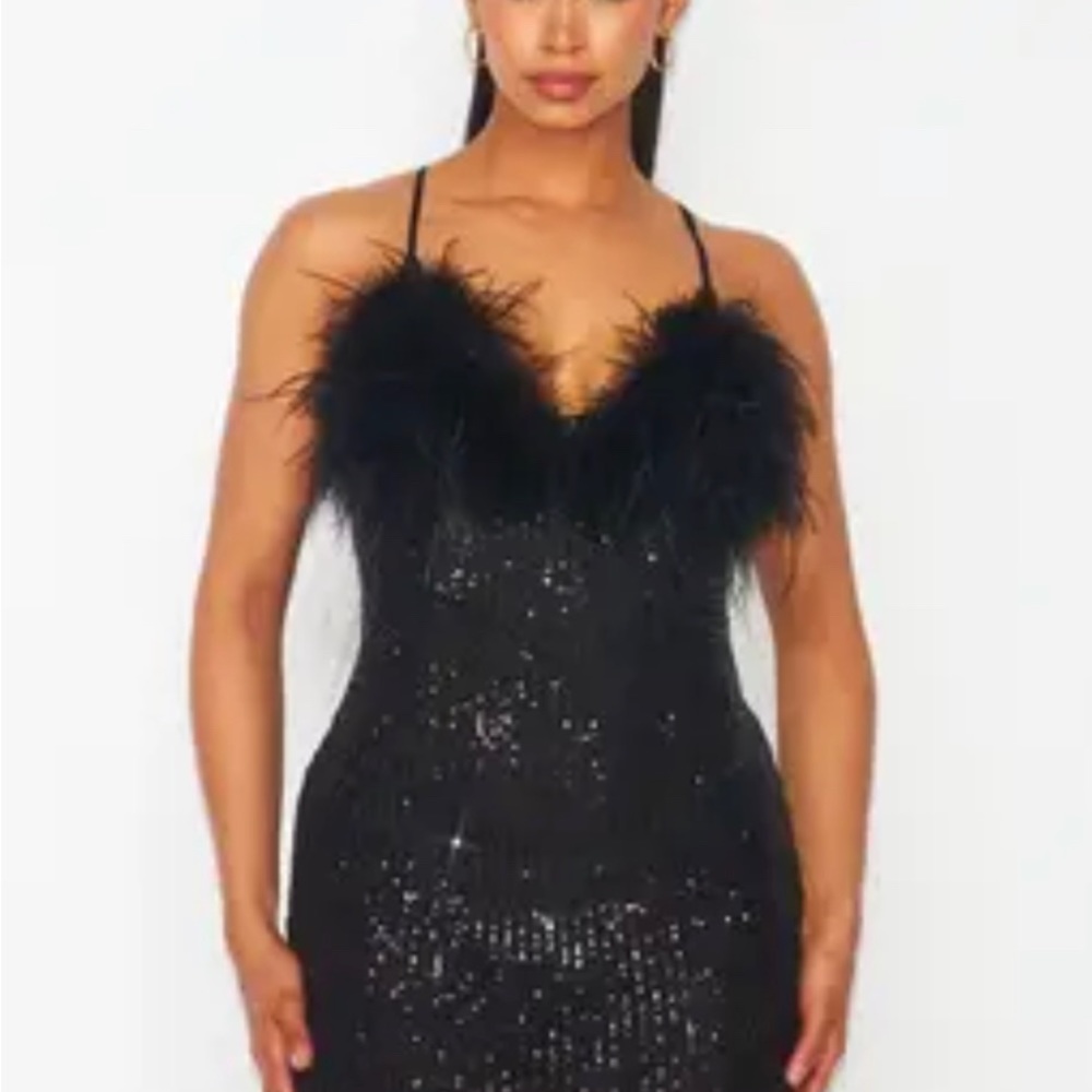 Size Large Hot & Delicious Pink Feather Embellished Bright Sequin Mini Dress - Picture 6 of 6